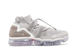 Nike: Серые кроссовки  Air Vapormax