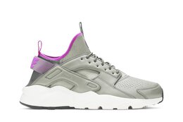 Nike: Серые кроссовки  Air Huarache Run