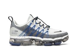 Nike: Светлые кроссовки  Air Vapormax