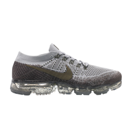 Nike: Серые кроссовки  Air Vapormax