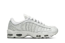 Nike: Серые кроссовки  Air Max Tailwind 4