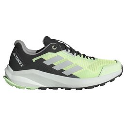 Adidas: Зелёные кроссовки  Terrex