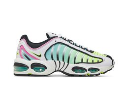 Nike: Зелёные кроссовки  Air Max Tailwind 4