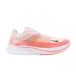 Nike: Красные кроссовки  Zoom Fly SP