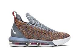 Nike: Кроссовки  Lebron 16