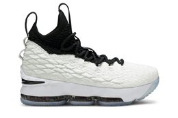 Nike: Белые кроссовки  Lebron 15