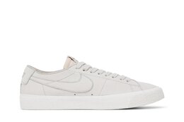 Nike: Белые кроссовки  Zoom Blazer