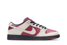 Nike: Красные кроссовки  Dunk Low