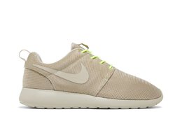 Nike: Серые кроссовки  Rosherun