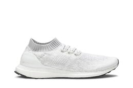 Adidas: Белые кроссовки  UltraBoost Uncaged