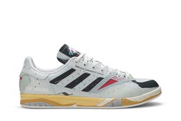 Adidas: Белые кроссовки  Torsion