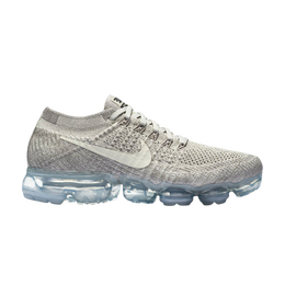 Nike: Серые кроссовки  Air Vapormax