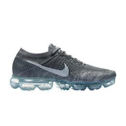 Nike: Серые кроссовки  Air Vapormax