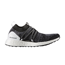 Adidas: Чёрные кроссовки  UltraBoost