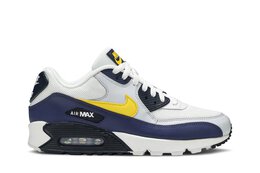 Nike: Белые кроссовки Air Max 90 Essential