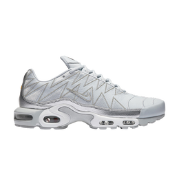 Nike: Серые кроссовки  Air Max Plus