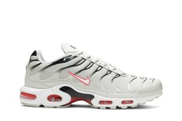 Nike: Светлые кроссовки  Air Max Plus