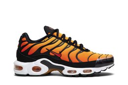 Nike: Оранжевые кроссовки  Air Max Plus