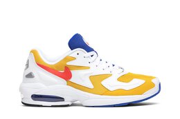 Nike: Светлые кроссовки  Air Max 2 Light