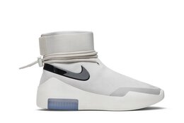 Nike: Светлые кроссовки  Air