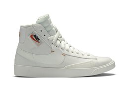 Nike: Белые кроссовки  Blazer Mid