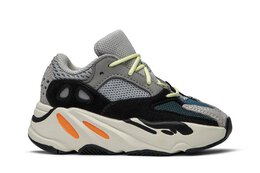 Adidas: Обувь  Yeezy Boost 700