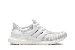 Adidas: Белые кроссовки  UltraBoost