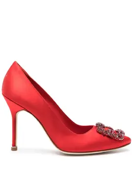 Manolo Blahnik: Яркие туфли  Hangisi