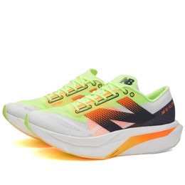 New Balance: Белые кроссовки 