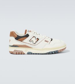 New Balance: Белые кроссовки  550