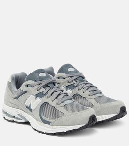 New Balance: Серые кроссовки  2002R