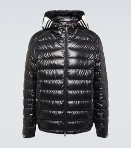 Moncler: Чёрный пуховик 