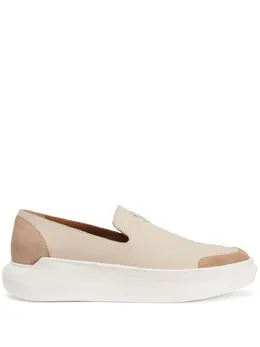 Giuseppe Zanotti: Бежевые туфли  Conley