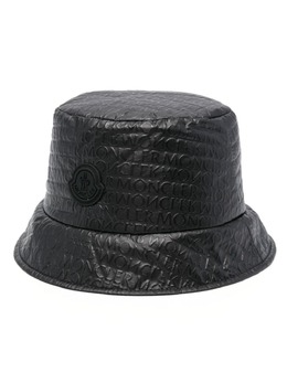 Moncler: Панама 