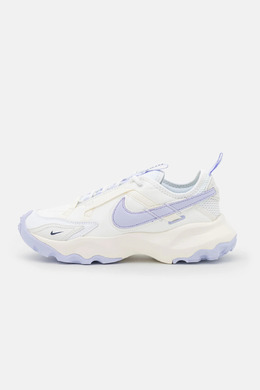 Nike: Белые кроссовки 