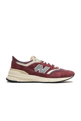 New Balance: Бордовые кроссовки 