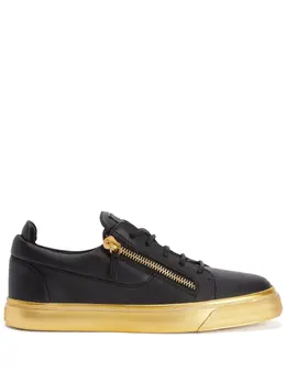 Giuseppe Zanotti: Чёрные кроссовки  Frankie