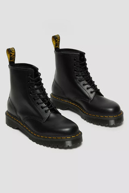 Dr. Martens: Чёрные ботинки 