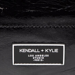 Kendall + Kylie: Чёрный рюкзак