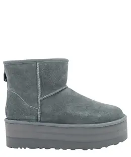 UGG: Ботинки  Classic Mini