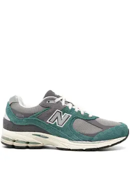 New Balance: Зелёные кроссовки  2002R