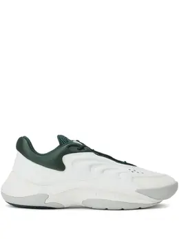 Lacoste: Белые кроссовки 