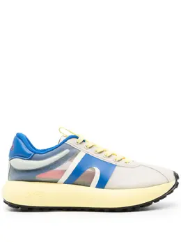 Camper: Светлые кроссовки  Pelotas