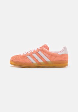 Adidas Originals: Розовые кроссовки  Gazelle Indoor