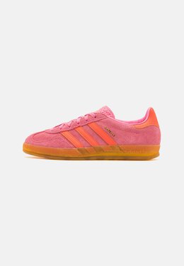 Adidas Originals: Розовые кроссовки  Gazelle Indoor