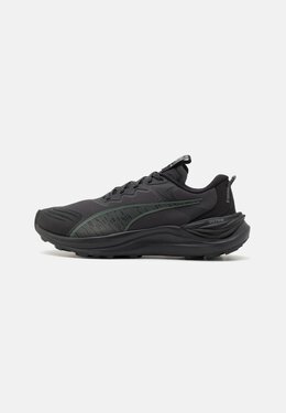 PUMA: Чёрные кроссовки 