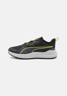 PUMA: Чёрные кроссовки 