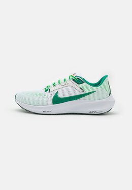 Nike: Белые кроссовки Air Zoom