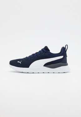 PUMA: Белые кроссовки  Anzarun Lite