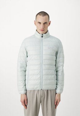 EA7 EMPORIO ARMANI: Пуховик 